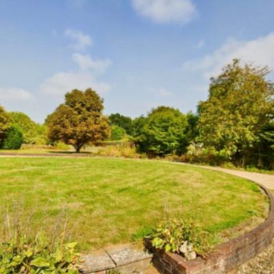 The Chestnuts Garden